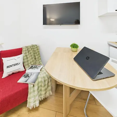Budget-friendly Praga By Renters