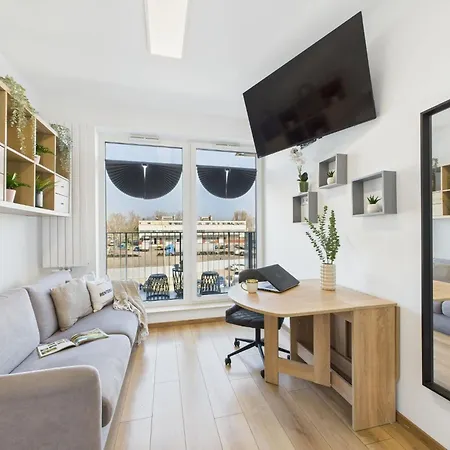 Budget-friendly Praga By Renters アパート
