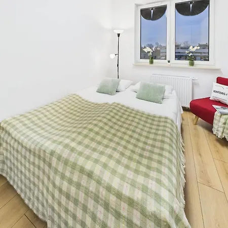 Budget-friendly Praga By Renters アパート ワルシャワ